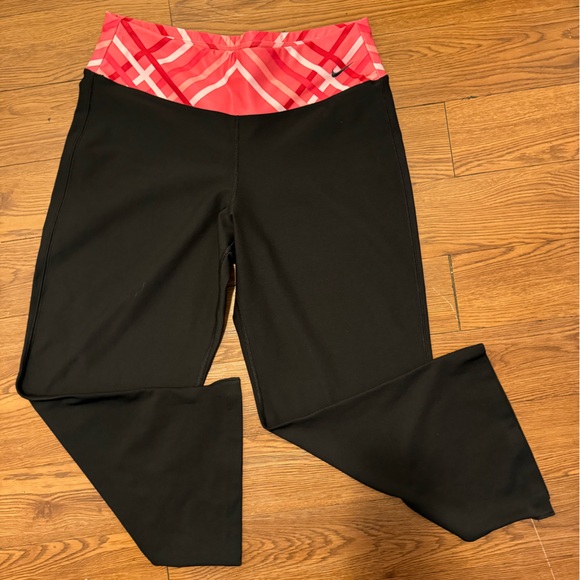 Nike dri fit workout capri pink women’s medium pink waist band lounge - Picture 4 of 14